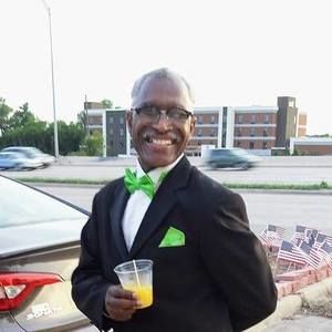 Meet your Posher, Chapman